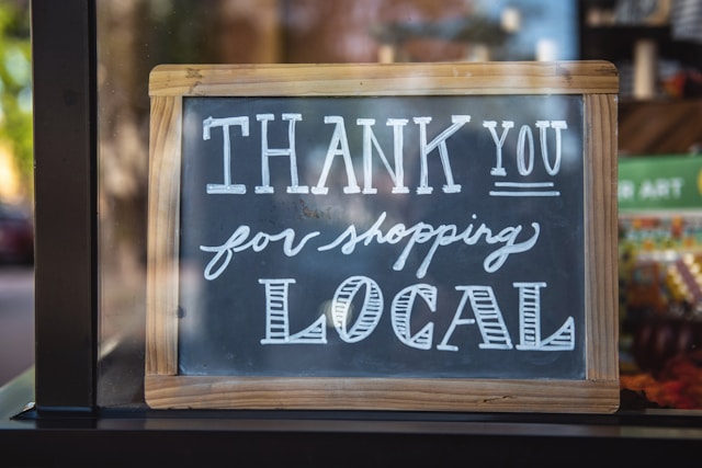 shopping local businesses